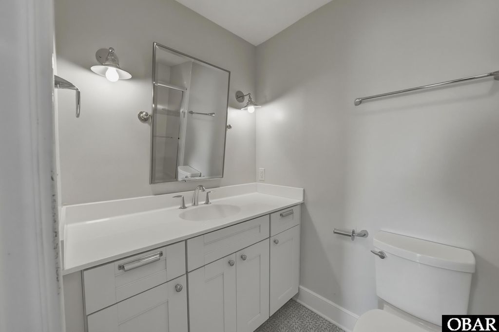 Image 29 of property listing at 12 Fourth Avenue Lot 19, Southern Shores, NC 27949