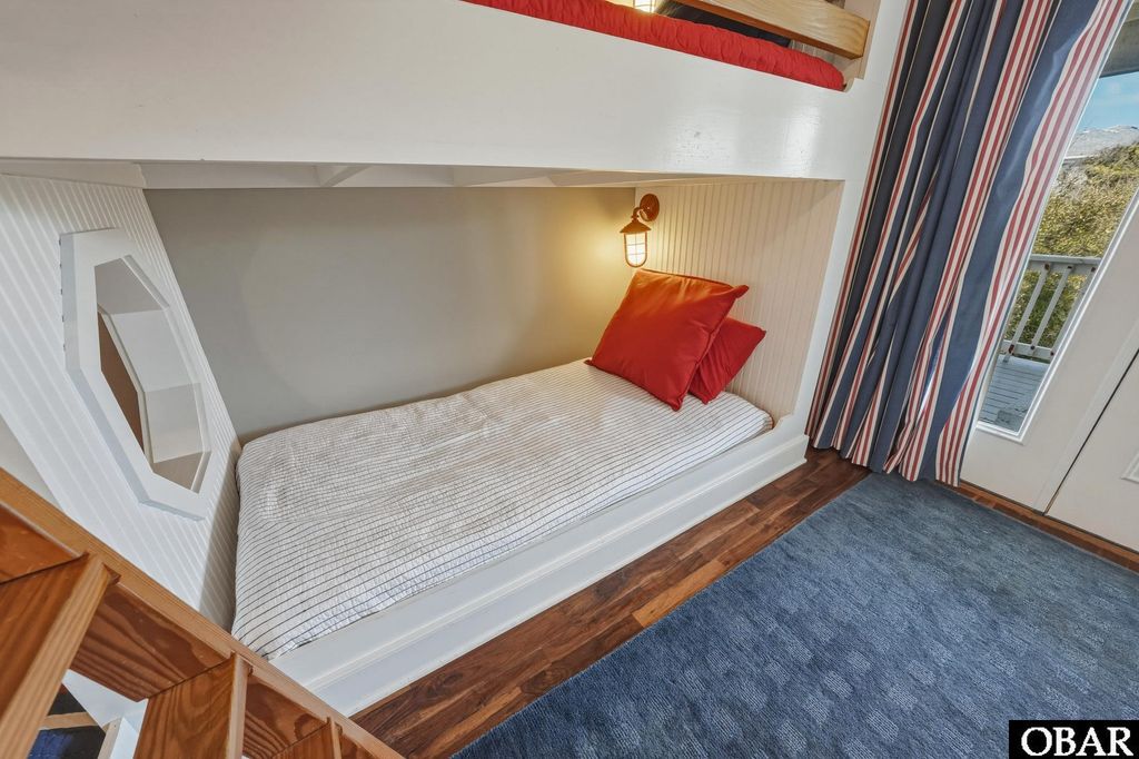 Image 45 of property listing at 12 Fourth Avenue Lot 19, Southern Shores, NC 27949