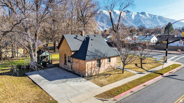 805 E 400 S, Springville, UT 84663