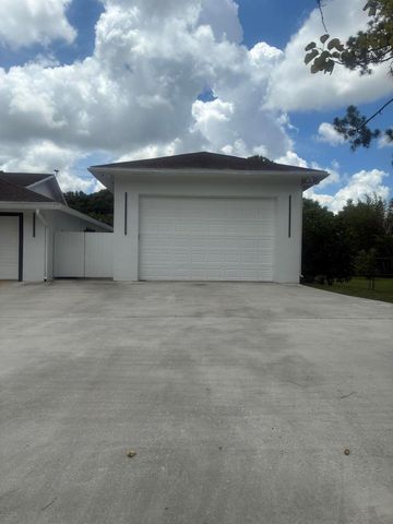 8264 Palomino Drive, Lake Worth, FL 33467