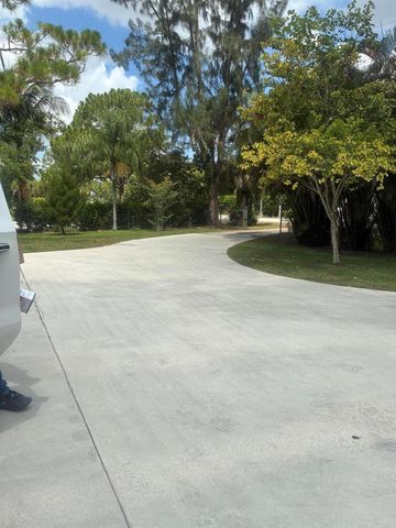8264 Palomino Drive, Lake Worth, FL 33467