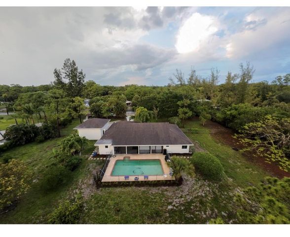 8264 Palomino Drive, Lake Worth, FL 33467