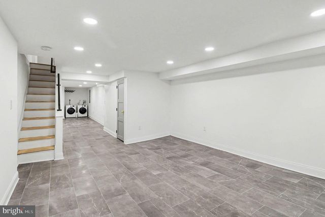 2530 W GIRARD AVE, Philadelphia, PA 19130