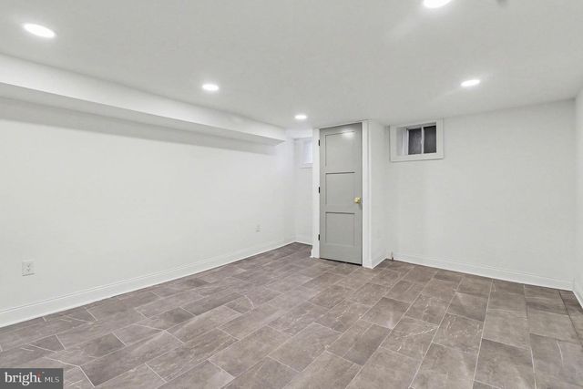 2530 W GIRARD AVE, Philadelphia, PA 19130