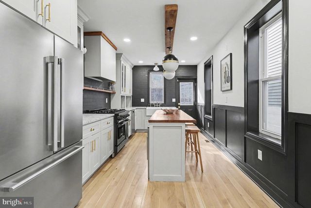 2530 W GIRARD AVE, Philadelphia, PA 19130