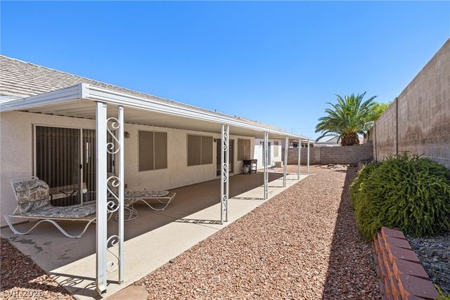 326 Evan Picone Drive, Henderson, NV 89014
