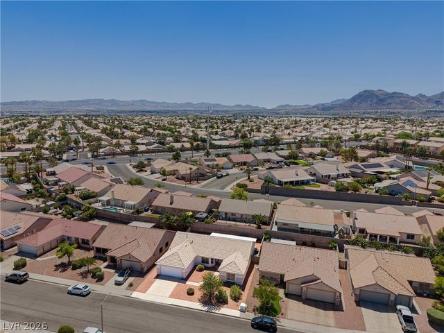 326 Evan Picone Drive, Henderson, NV 89014