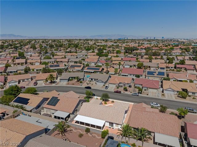 326 Evan Picone Drive, Henderson, NV 89014