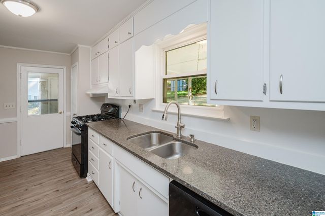 7136 WILSON DRIVE, Leeds, AL 35094