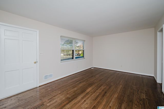 7136 WILSON DRIVE, Leeds, AL 35094