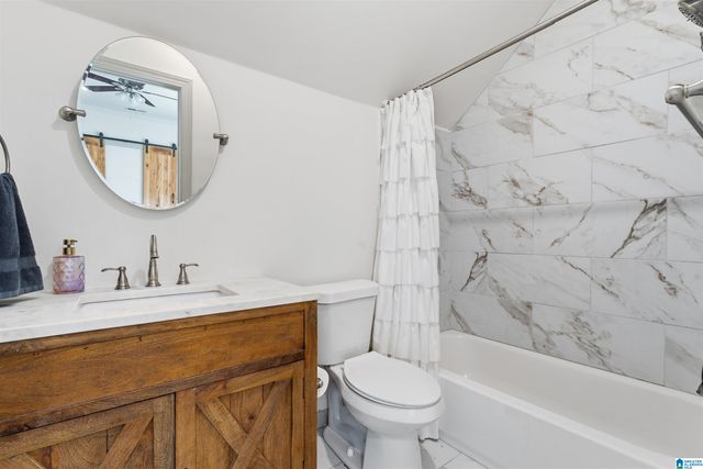 1029 FAIRFIELD LANE, Birmingham, AL 35242