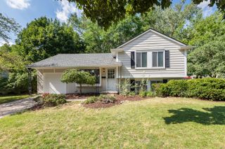 2897 Ticknor Court, Ann Arbor, MI 48104