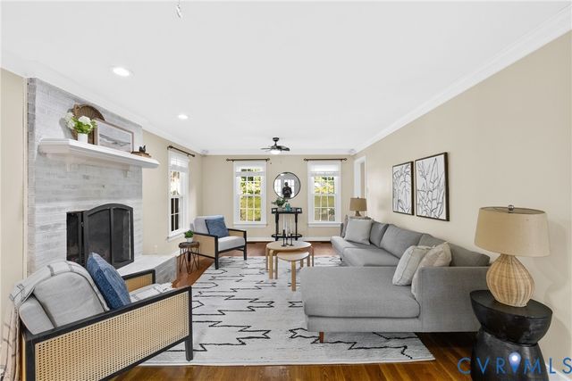 10274 Matthews Grove Ln, Mechanicsville, VA 23116