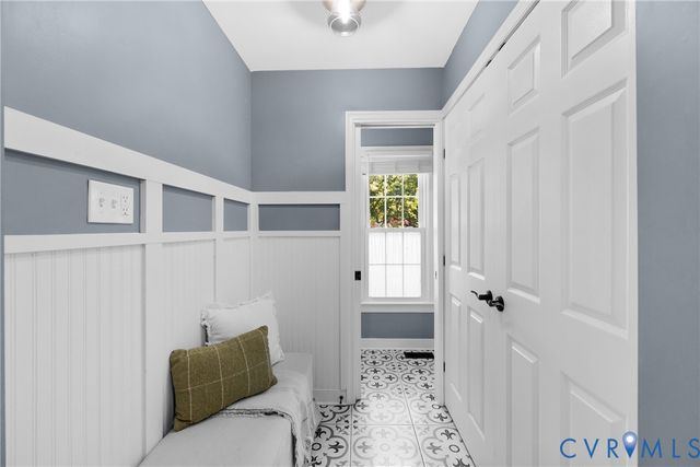10274 Matthews Grove Ln, Mechanicsville, VA 23116