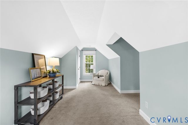 10274 Matthews Grove Ln, Mechanicsville, VA 23116