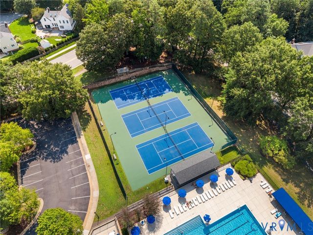 10274 Matthews Grove Ln, Mechanicsville, VA 23116