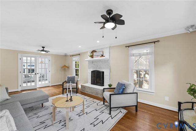 10274 Matthews Grove Ln, Mechanicsville, VA 23116
