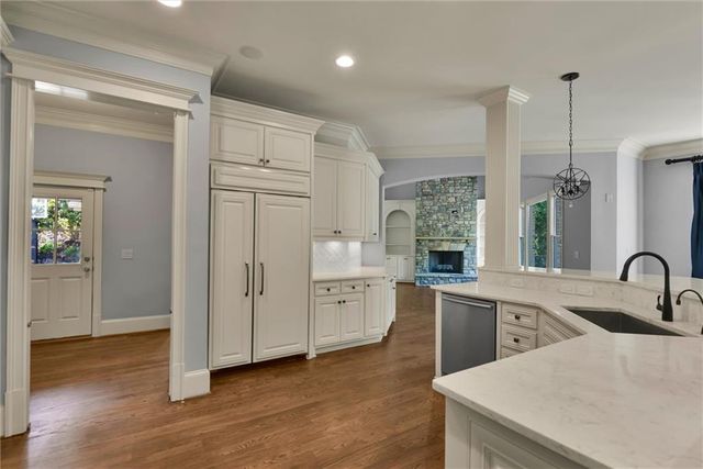1330 Cashiers Way, Roswell, GA 30075