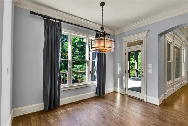 1330 Cashiers Way, Roswell, GA 30075