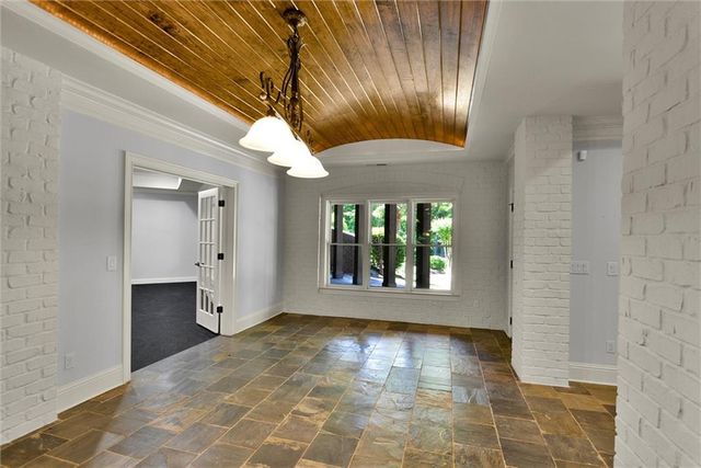 1330 Cashiers Way, Roswell, GA 30075
