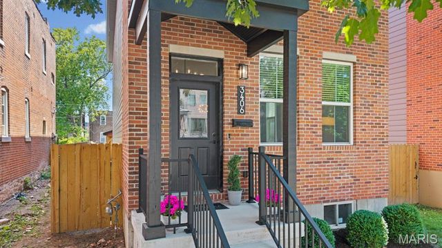3406 Vista Avenue, St Louis, MO 63104
