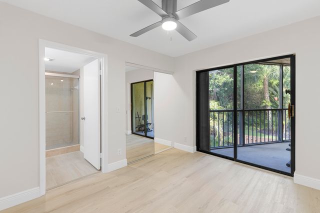 22958 Oxford Place D, Boca Raton, FL 33433
