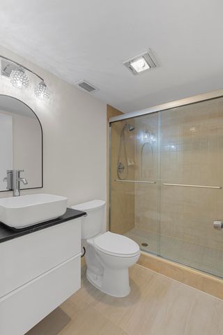 22958 Oxford Place D, Boca Raton, FL 33433