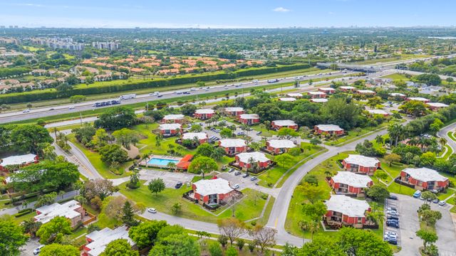 22958 Oxford Place D, Boca Raton, FL 33433