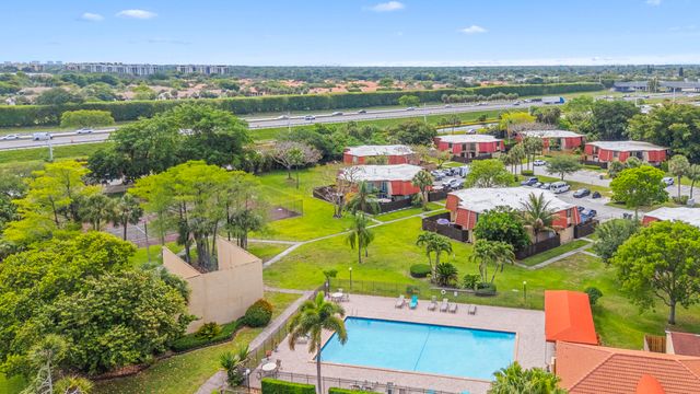 22958 Oxford Place D, Boca Raton, FL 33433