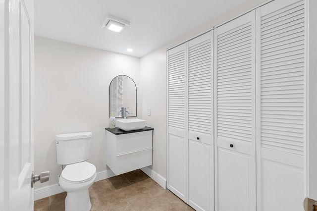 22958 Oxford Place D, Boca Raton, FL 33433