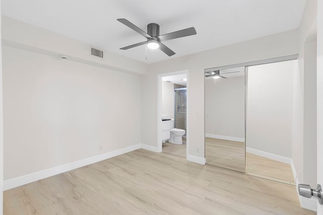 22958 Oxford Place D, Boca Raton, FL 33433