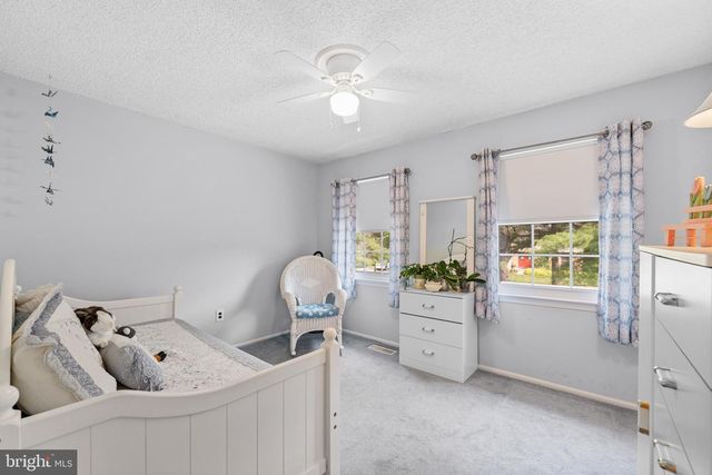 43 MEADOWRUE CT, Mount Laurel, NJ 08054