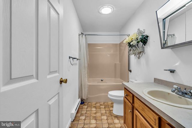 414 WASHINGTON AVE, Waterford Works, NJ 08089