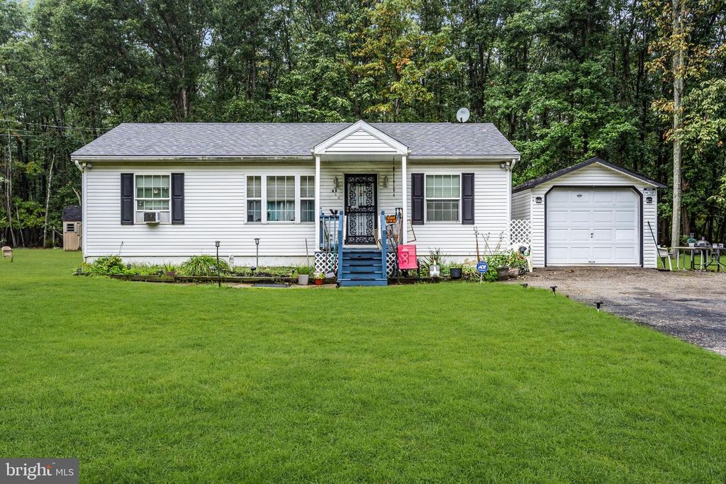 414 WASHINGTON AVE, Waterford Works, NJ 08089