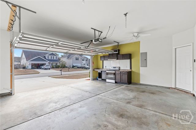 178 Sawgrass Drive, Savannah, GA 31405