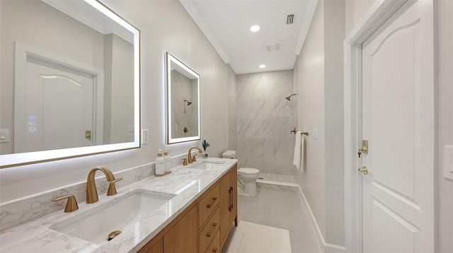 3373 HADFIELD GREENE 55, Sarasota, FL 34235