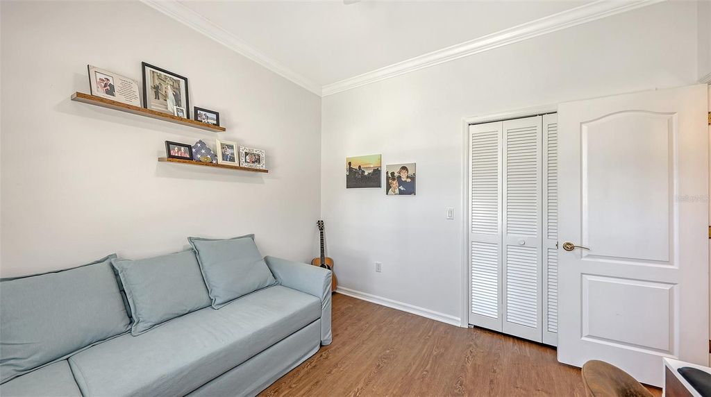 Image 8 of property listing at 3373 HADFIELD GREENE 55, Sarasota, FL 34235