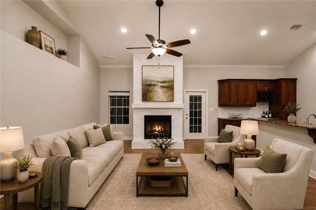 7321 Bridgemill Drive, Mobile, AL 36619