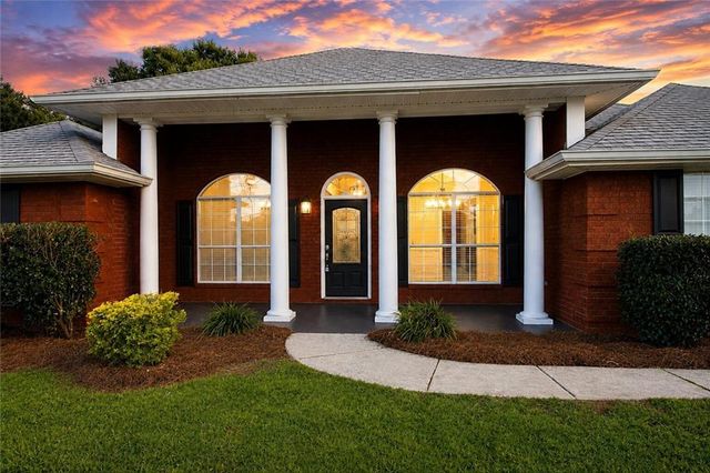 7321 Bridgemill Drive, Mobile, AL 36619
