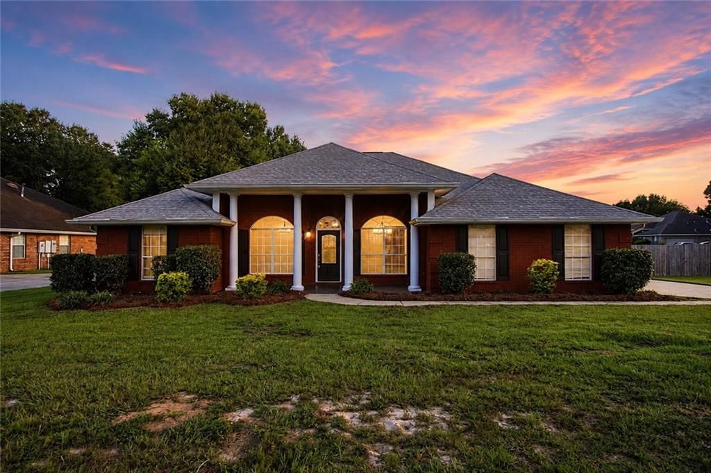 7321 Bridgemill Drive, Mobile, AL 36619