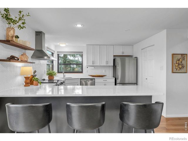 480 Catalpa Court, Louisville, CO 80027