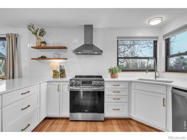 480 Catalpa Court, Louisville, CO 80027