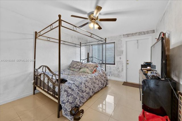 2115 NE 37th Dr 120, Fort Lauderdale, FL 33308