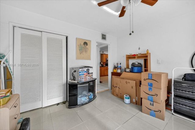 2115 NE 37th Dr 120, Fort Lauderdale, FL 33308
