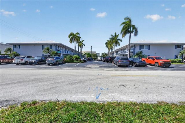 2115 NE 37th Dr 120, Fort Lauderdale, FL 33308
