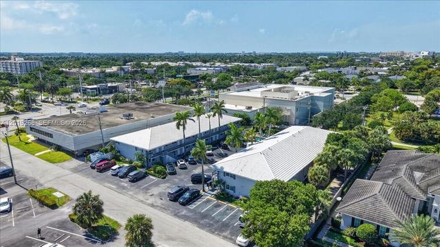 2115 NE 37th Dr 120, Fort Lauderdale, FL 33308