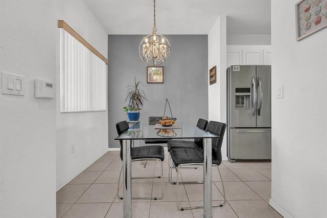 7735 Yardley Drive 305, Tamarac, FL 33321