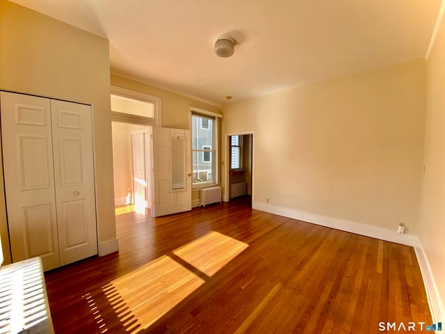 239 Edwards Street 1B, New Haven, CT 06511