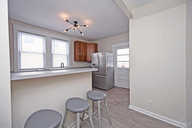 6124 Clephane Avenue, Cincinnati, OH 45227