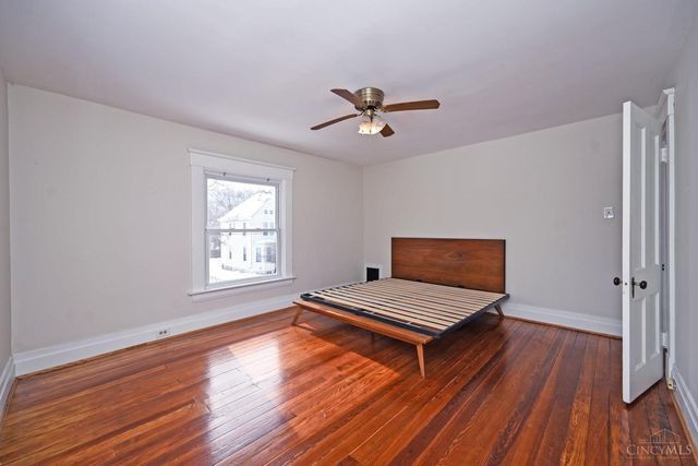 6124 Clephane Avenue, Cincinnati, OH 45227